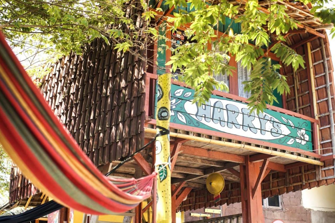 Harry'S Ocean House Watukarung Homestay Kalak Zewnętrze zdjęcie
