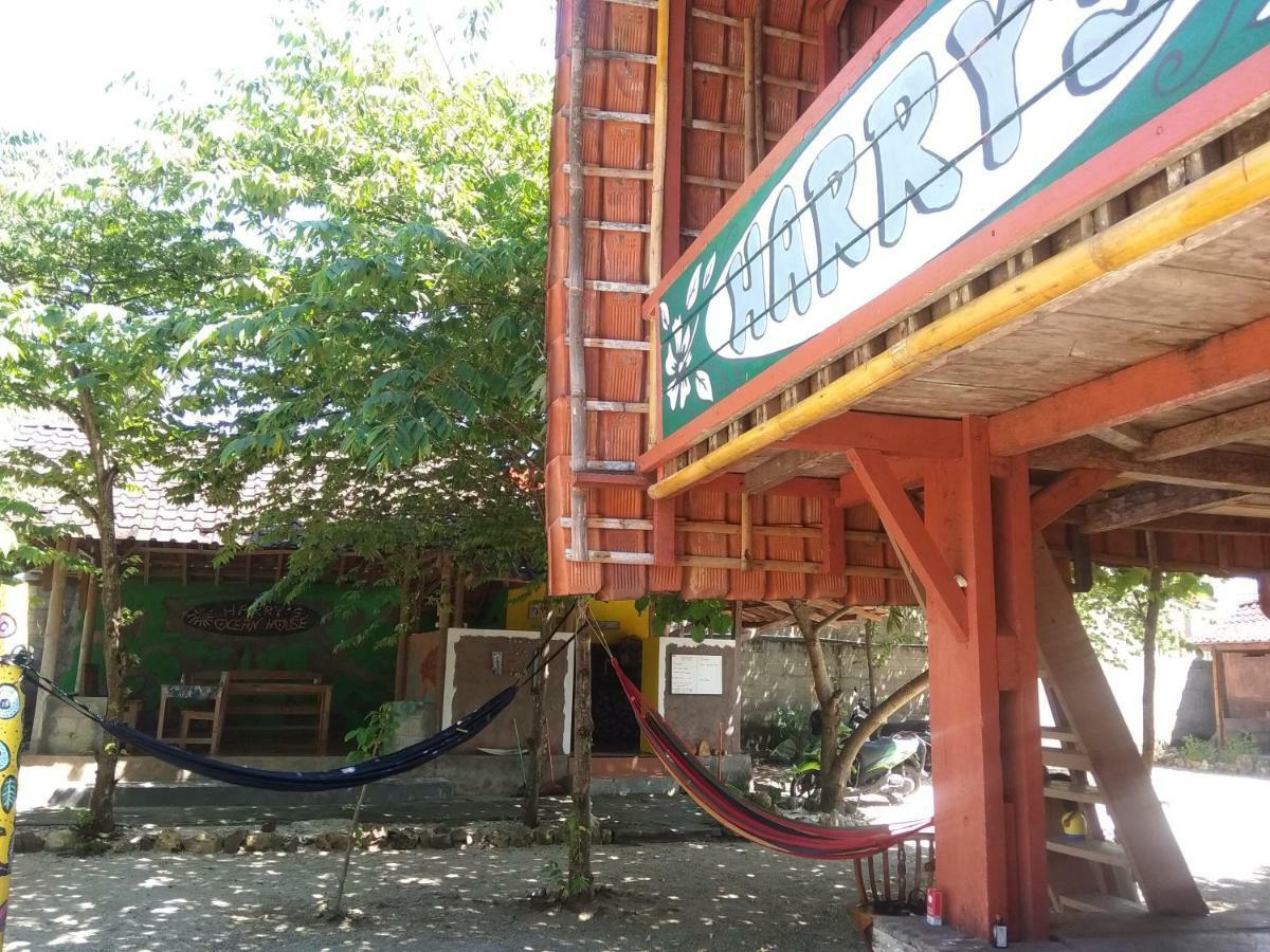 Harry'S Ocean House Watukarung Homestay Kalak Zewnętrze zdjęcie